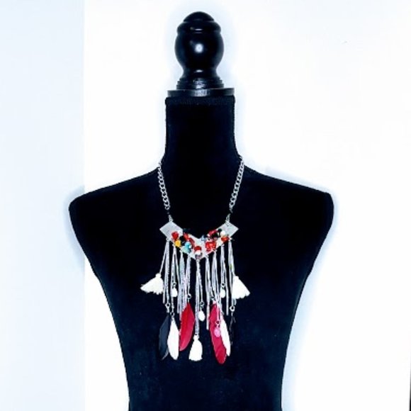 #J30 Silver Fashion Necklace with Feathers - Picture 5 of 6